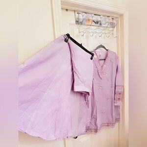 Lavender Embroidered Kurta Set 2pc